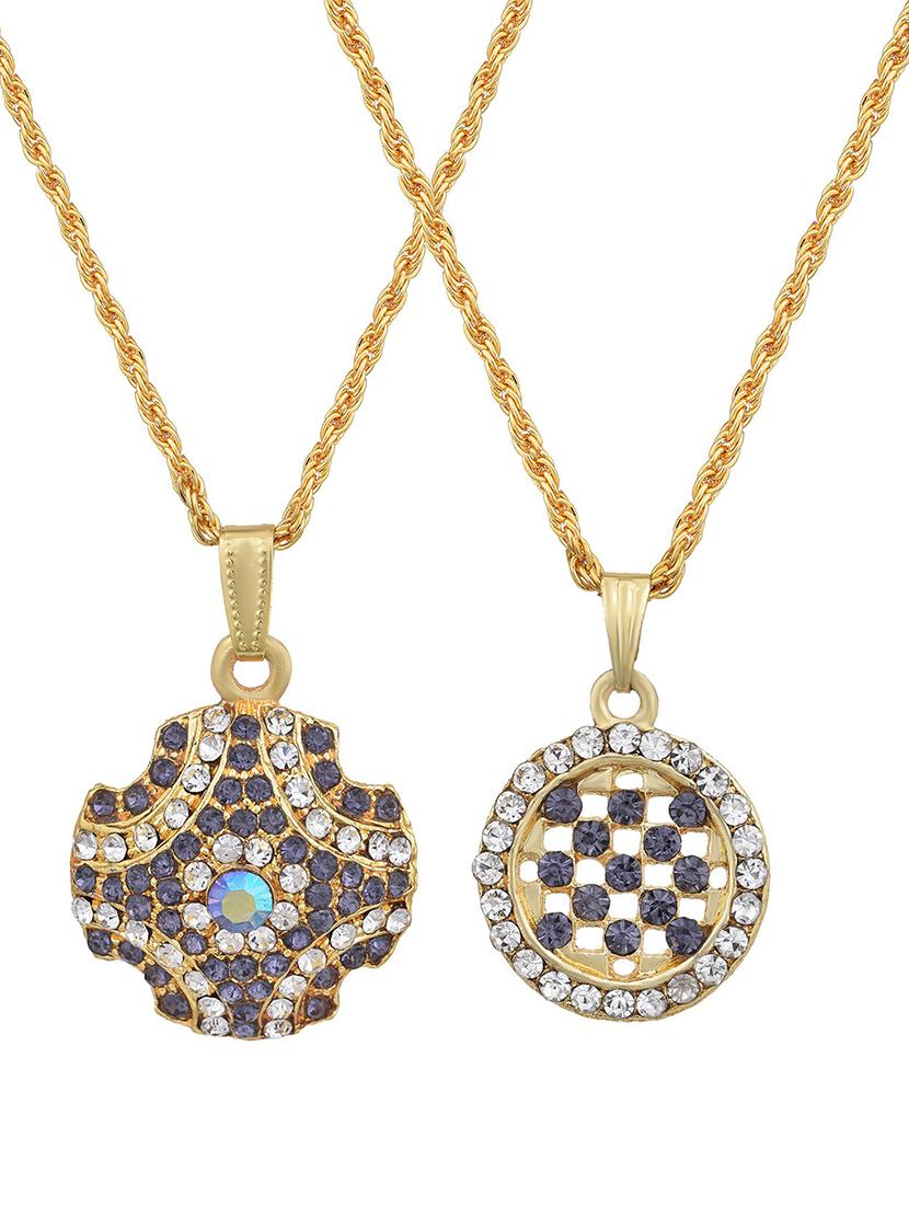 gold brass pendant - 18536558 -  Standard Image - 1