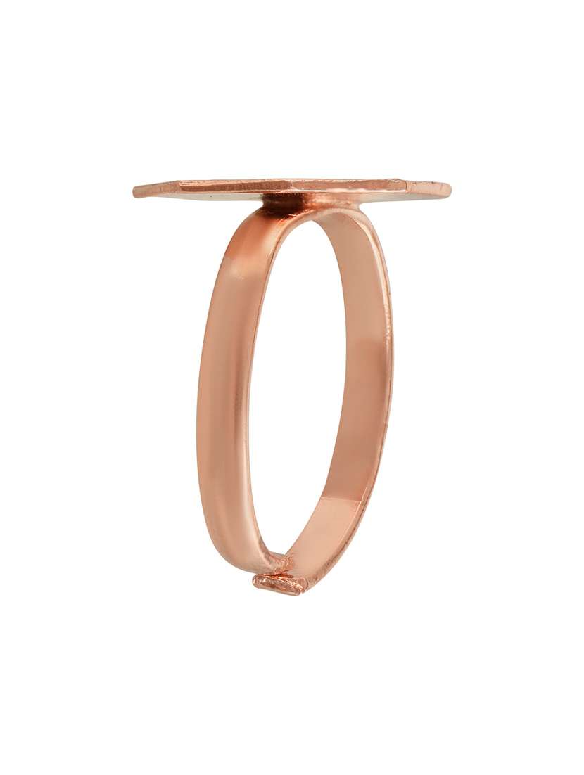 brass plated finger ring - 18537002 -  Standard Image - 1