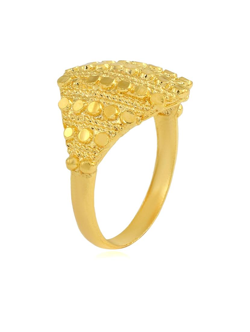 gold plated finger ring - 18537017 -  Standard Image - 1