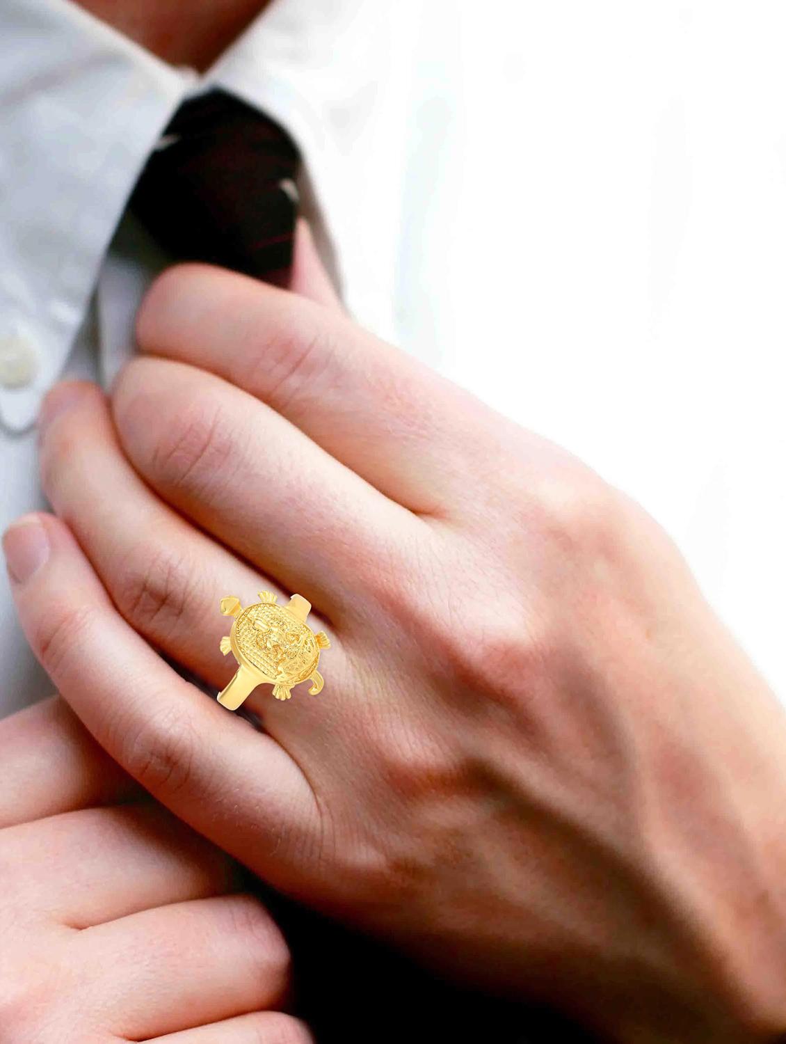 gold pleated ring - 18537067 - Standard Image - 4