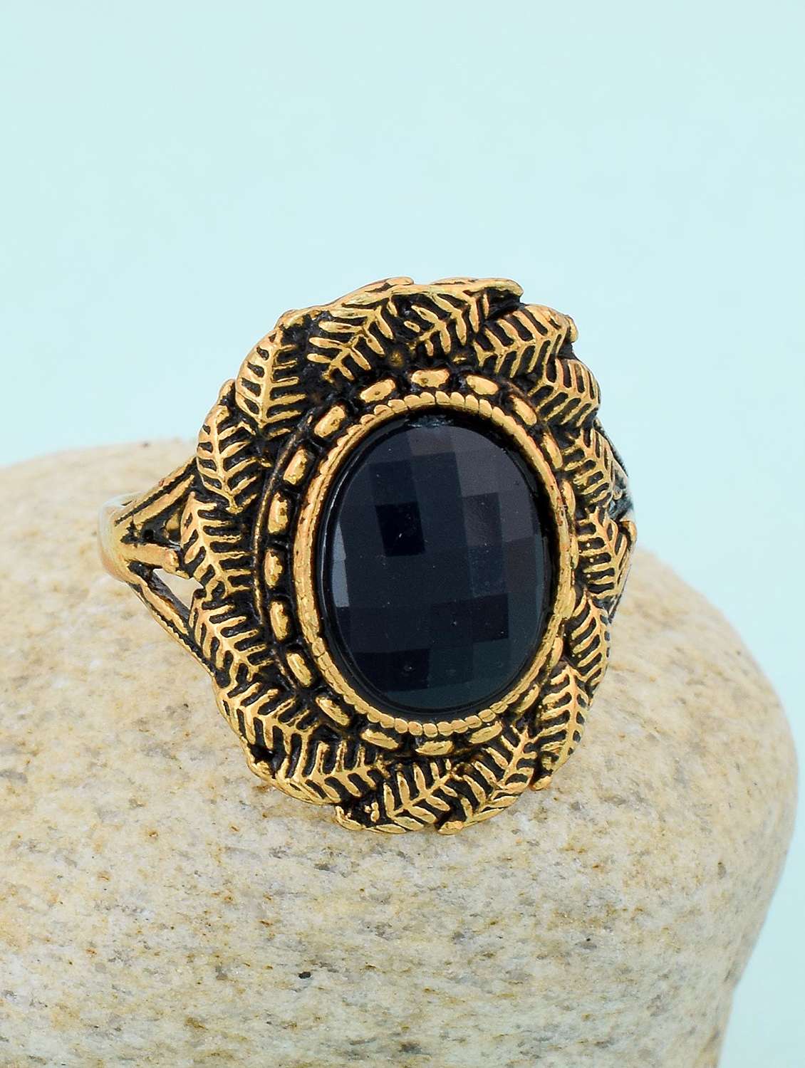 gold plated finger ring - 18537078 -  Standard Image - 1