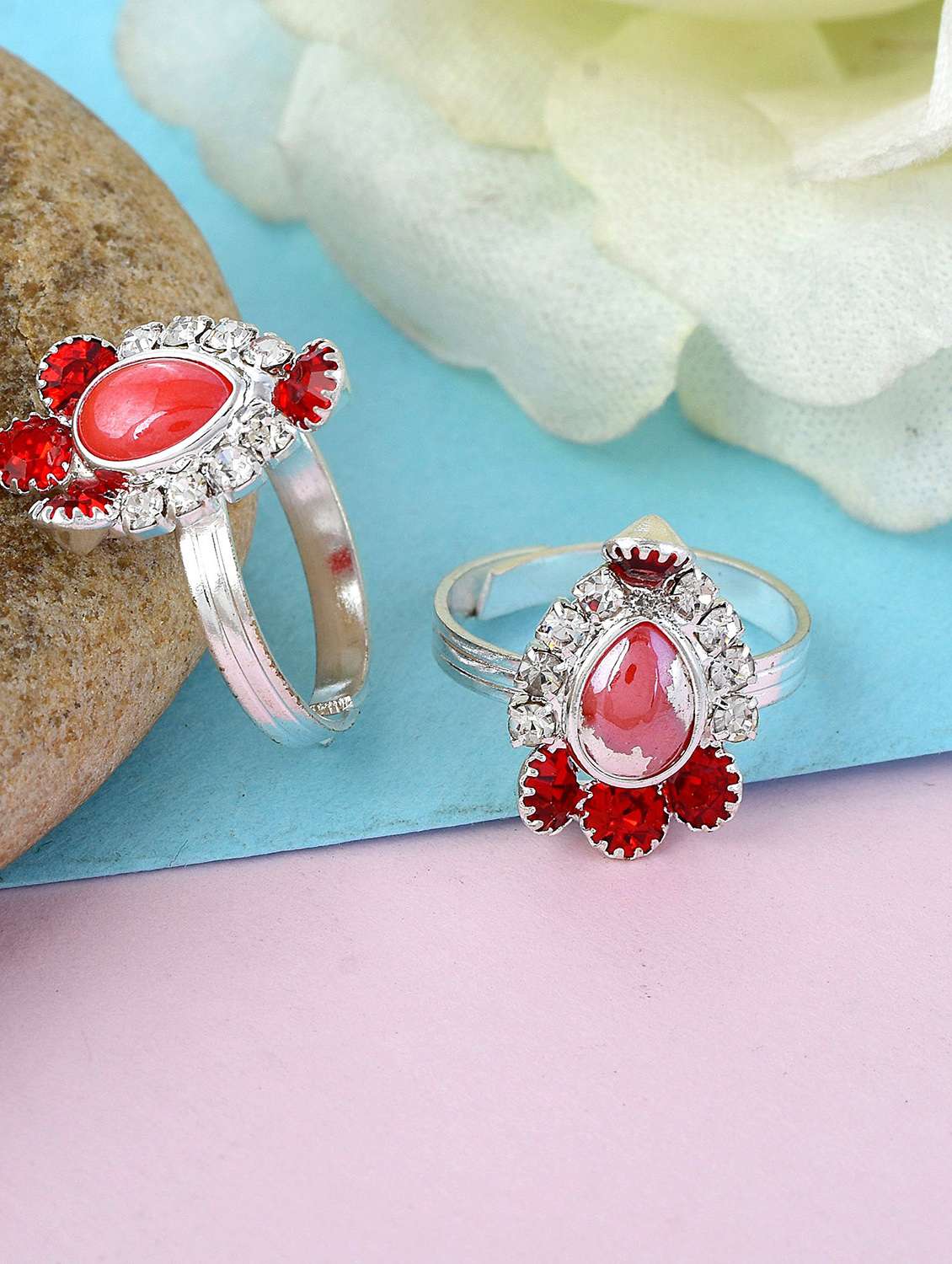 multi colored silver toe ring - 18537116 -  Standard Image - 1