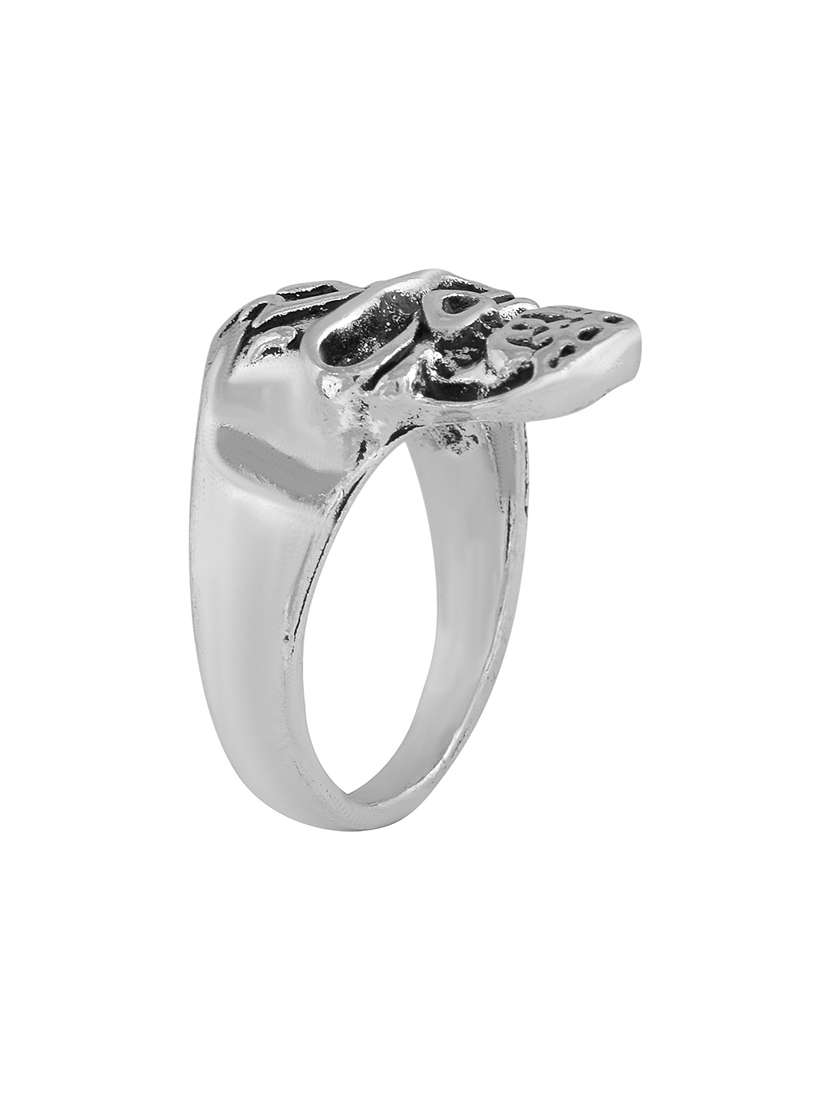 silver plated finger ring - 18537161 -  Standard Image - 1