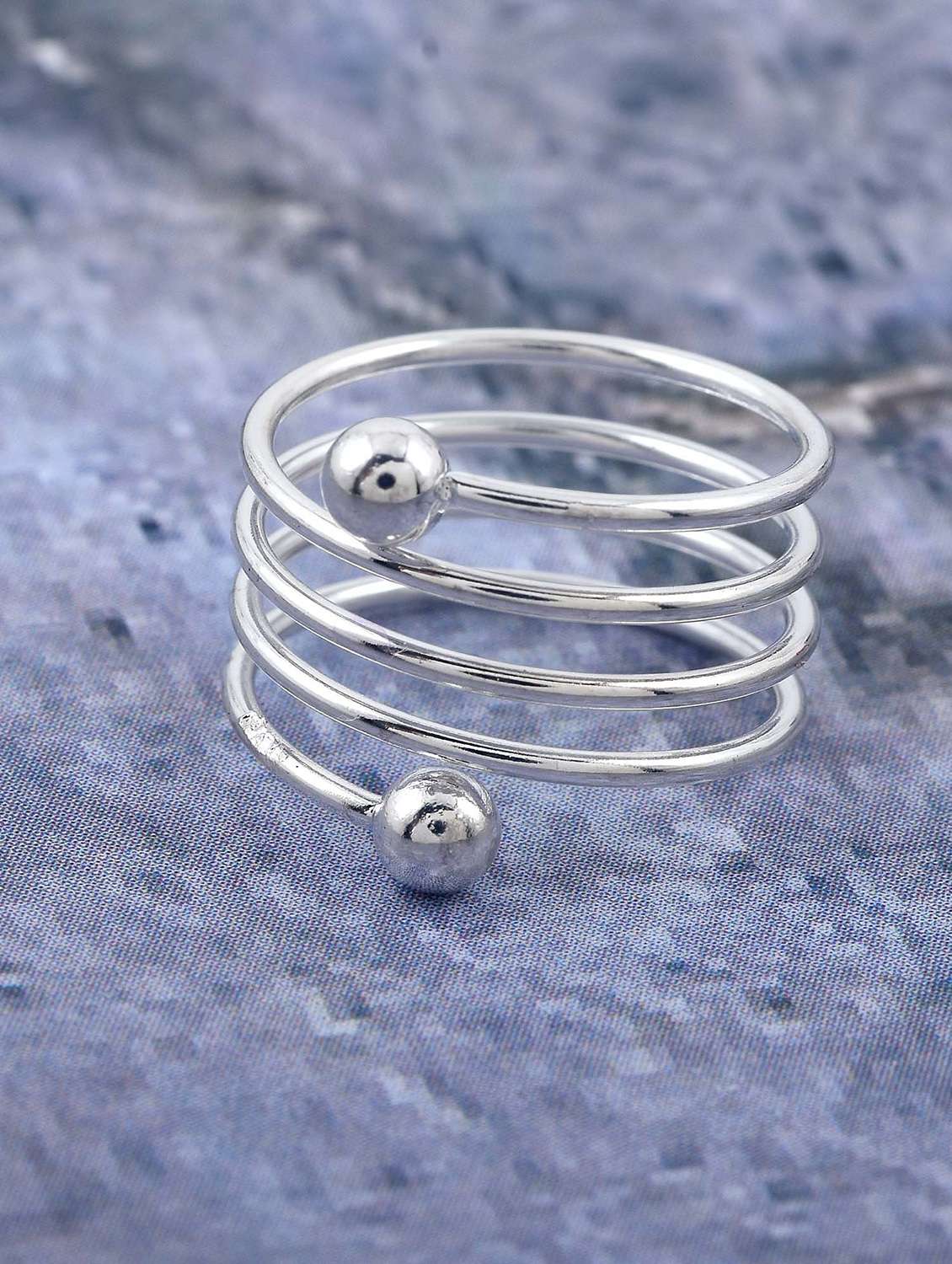 silver pleated ring - 18537190 -  Standard Image - 1