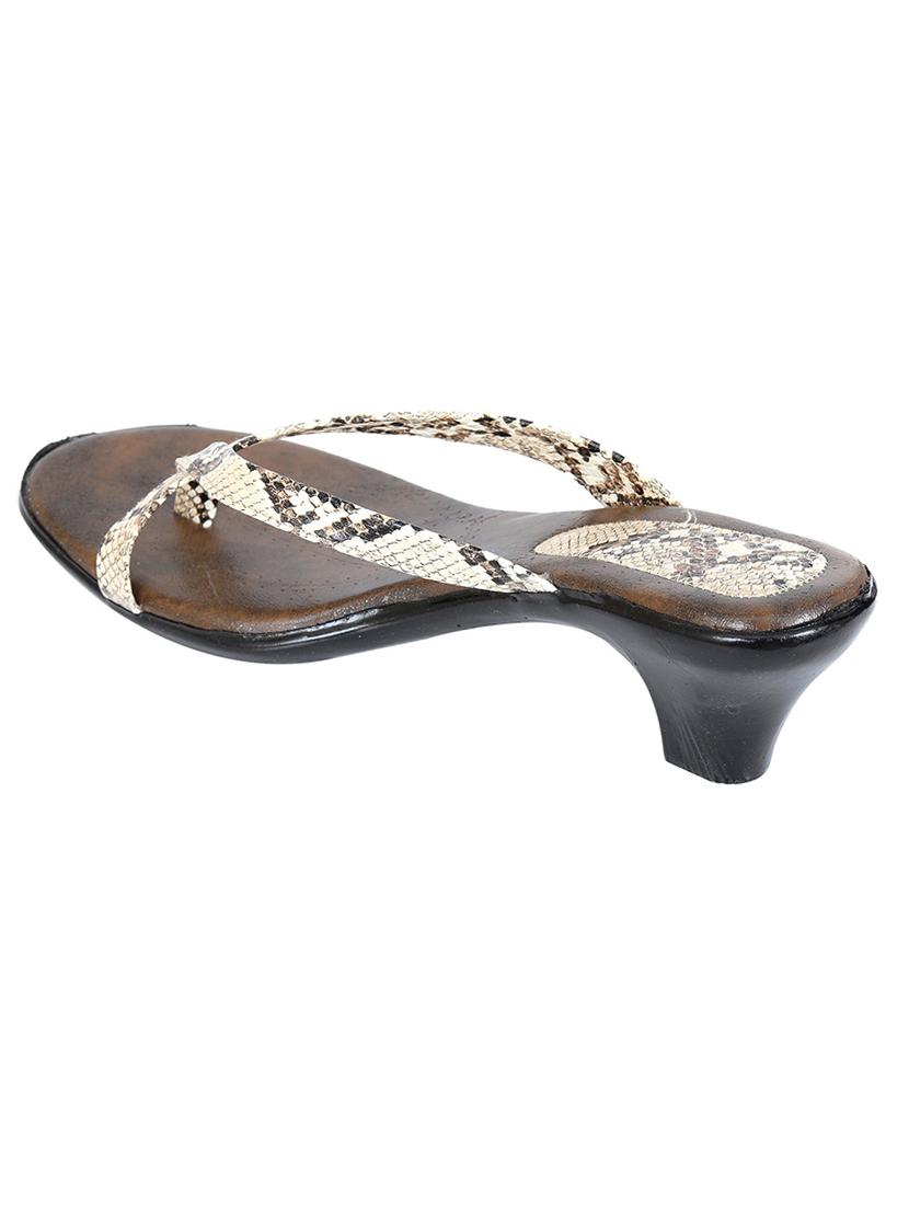 women animal print toe separator sandal - 18537276 - Standard Image - 1