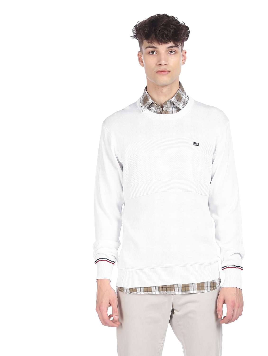 round neck solid pullover