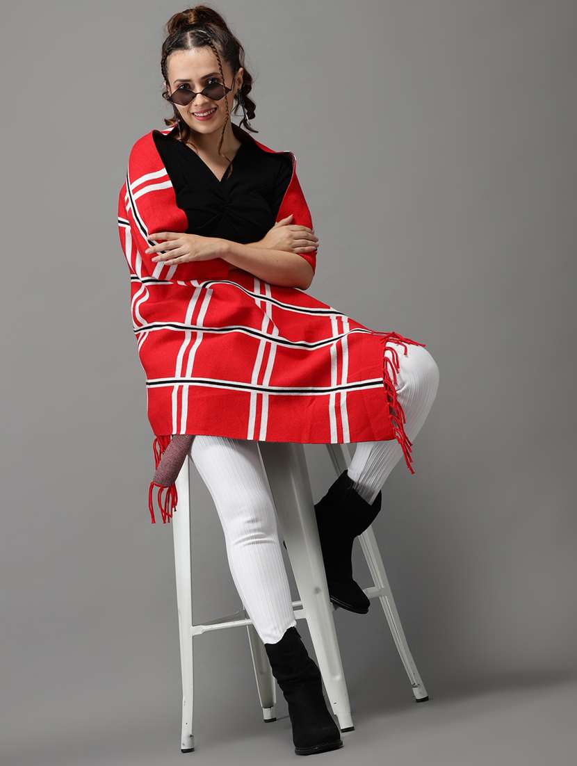 fringed hem checkered poncho - 18545239 -  Standard Image - 4