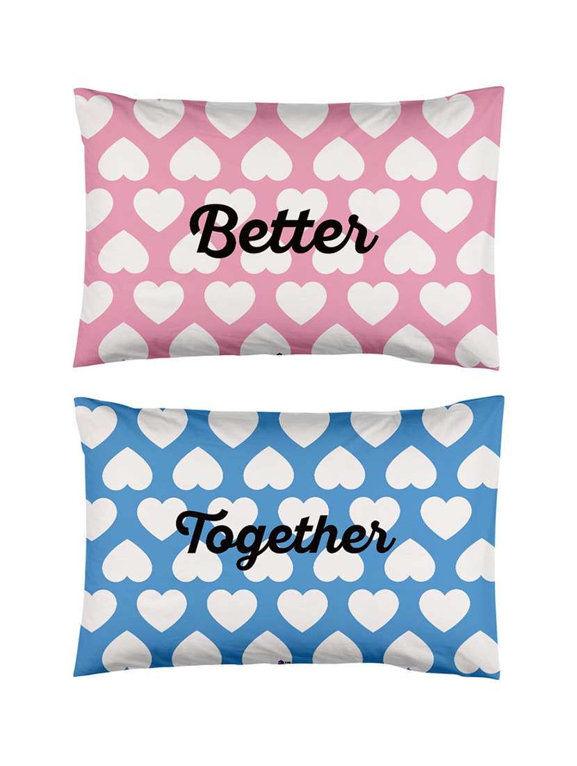 set of 2 printed pillows