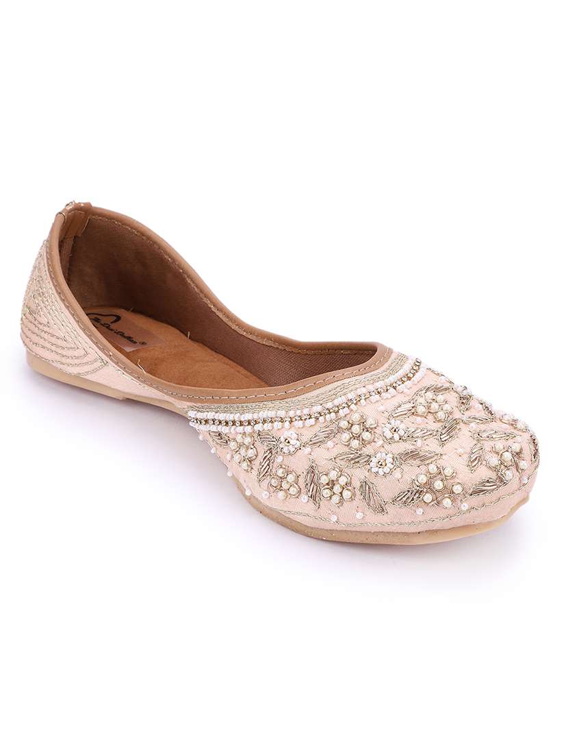 women embellished slip on mojaris - 18559768 -  Standard Image - 1