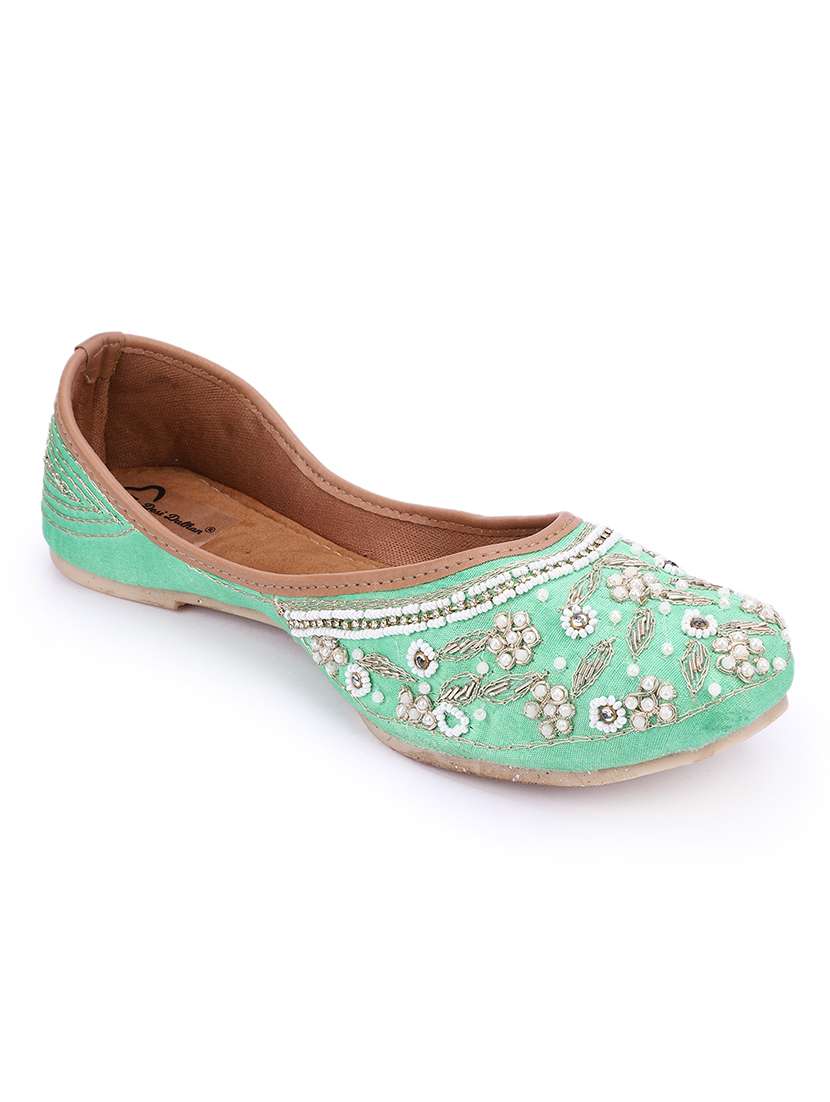 women embellished slip on mojaris - 18559769 -  Standard Image - 1