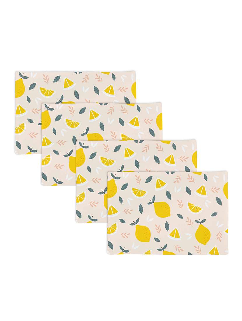 set of printed dining table placemats