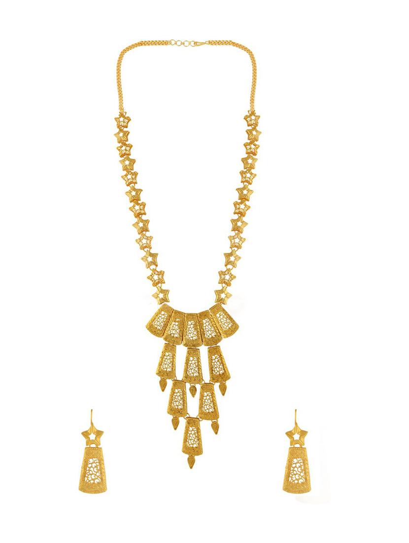 gold plated necklace earing set with mangtikka  - 18565768 -  Standard Image - 1