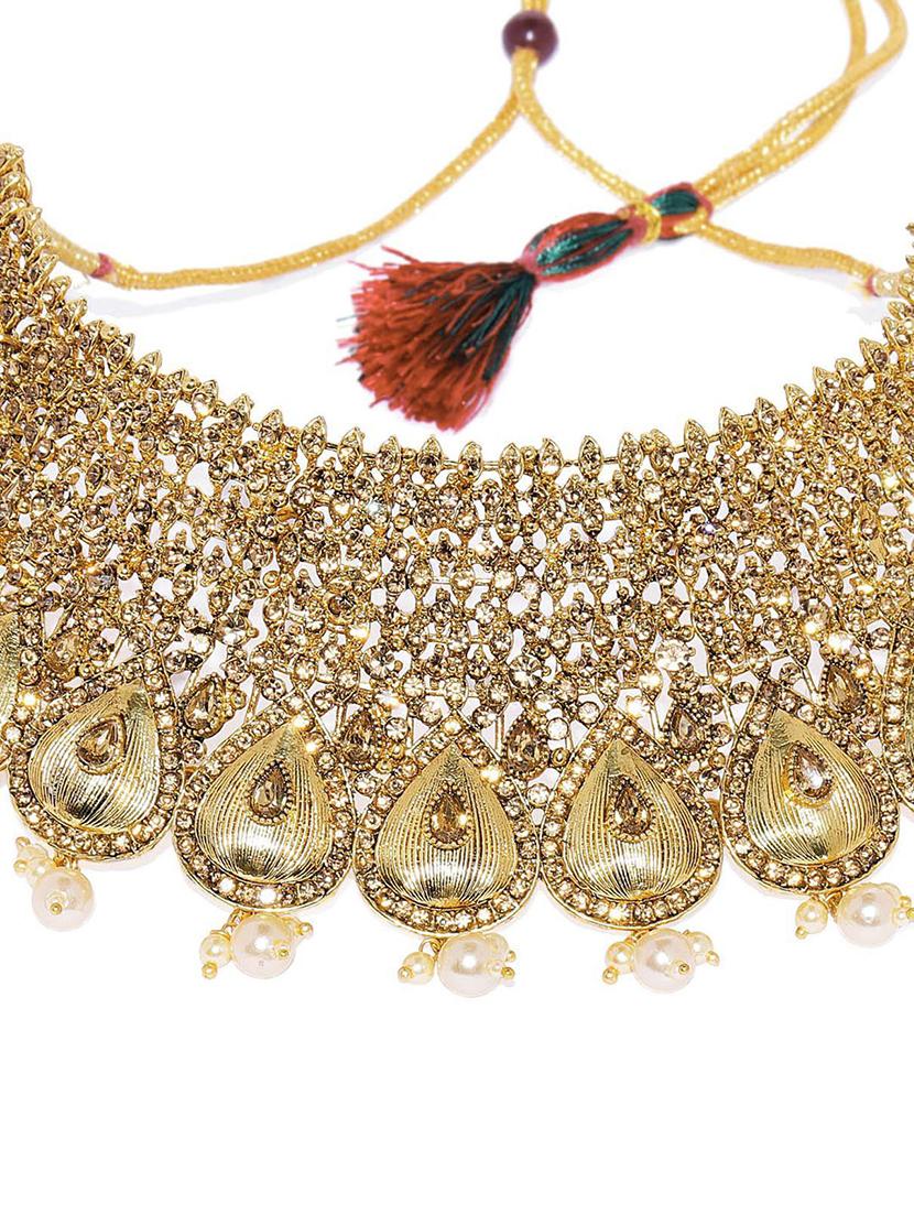 multi colored metal set - 18566739 -  Standard Image - 1