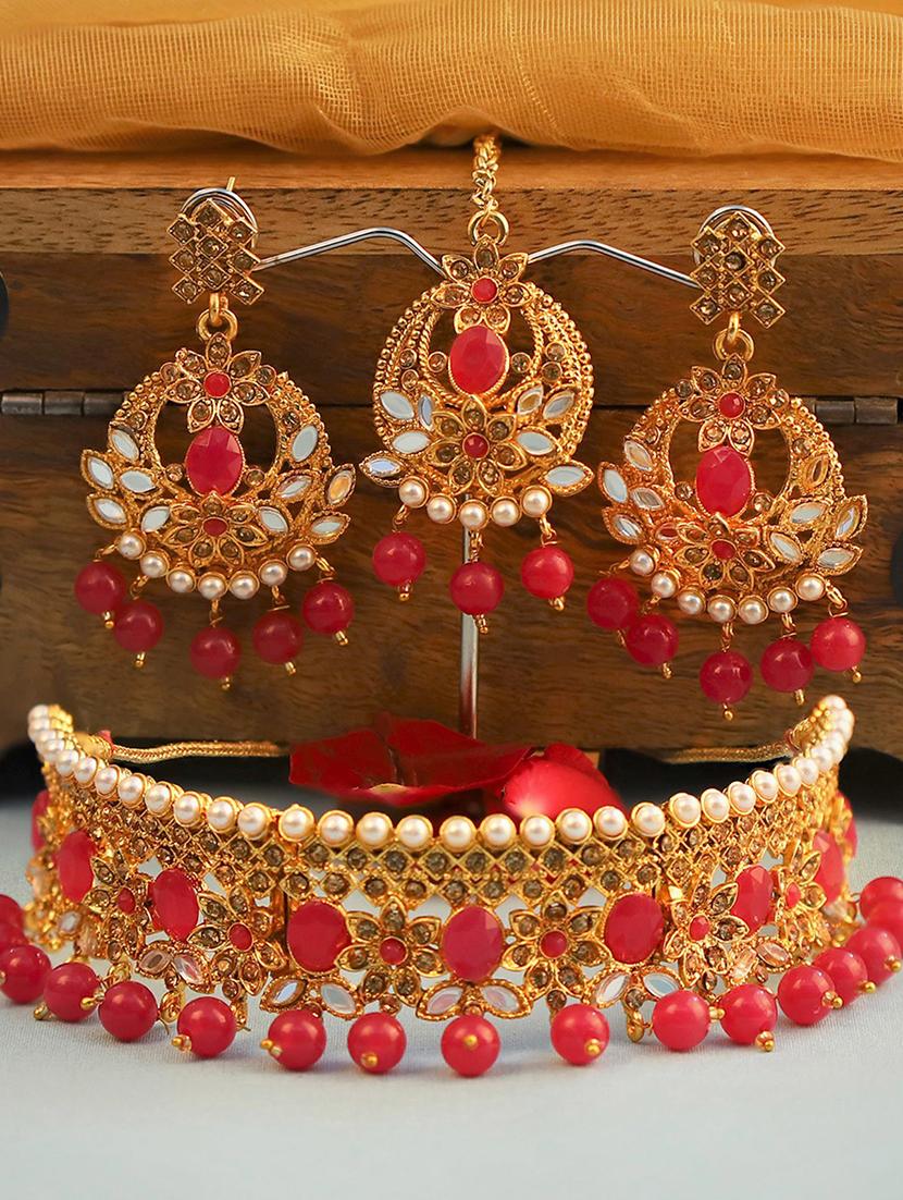 gold plated necklace set - 18566777 - Zoom Image - 0