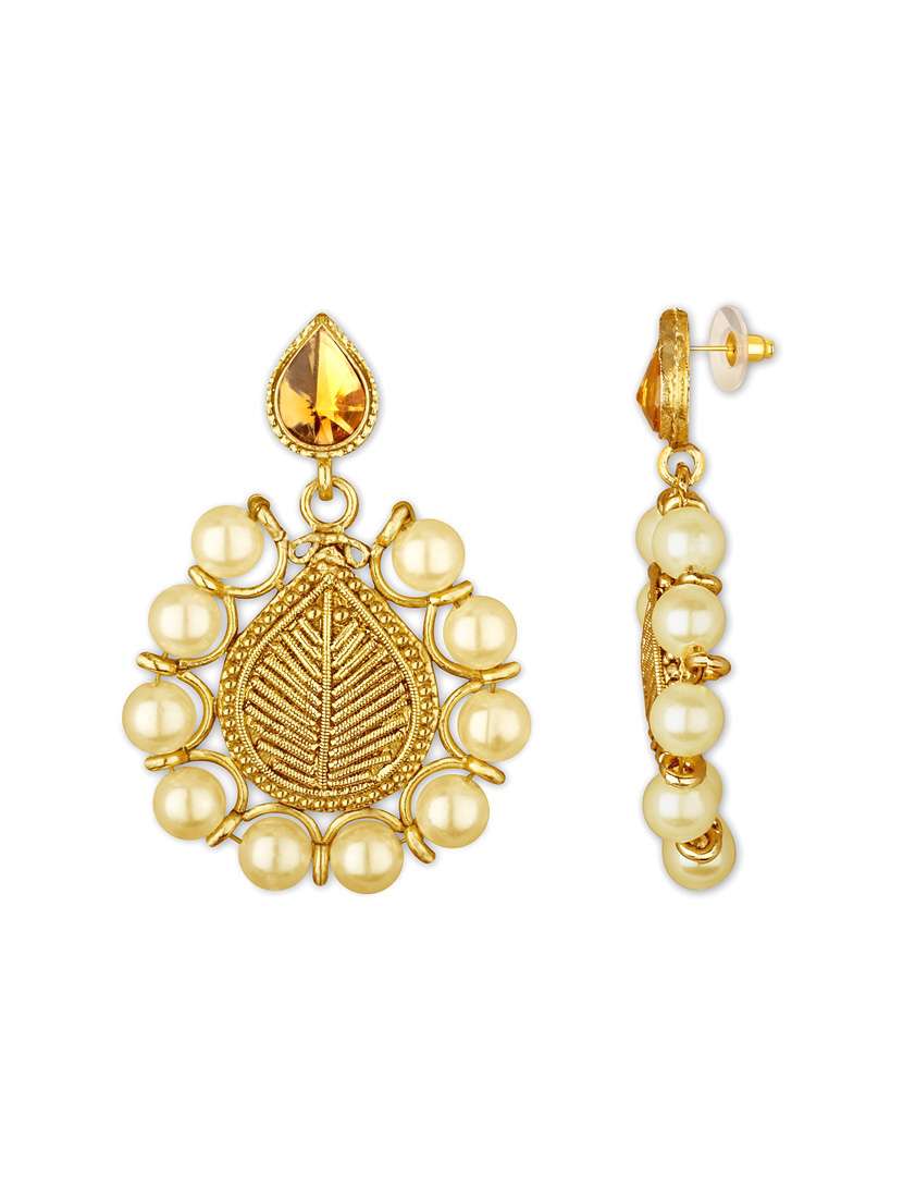 gold plated earring maang tikka set - 18566794 -  Standard Image - 4