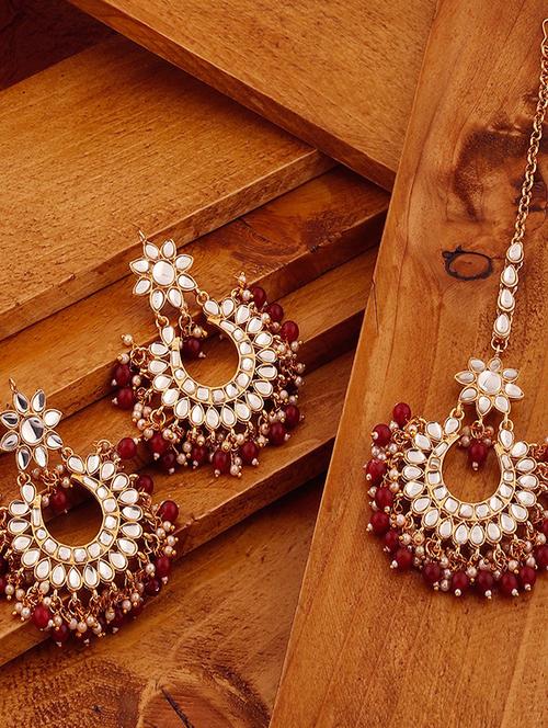 gold plated earring maang tikka set - 18566800 -  Standard Image - 0