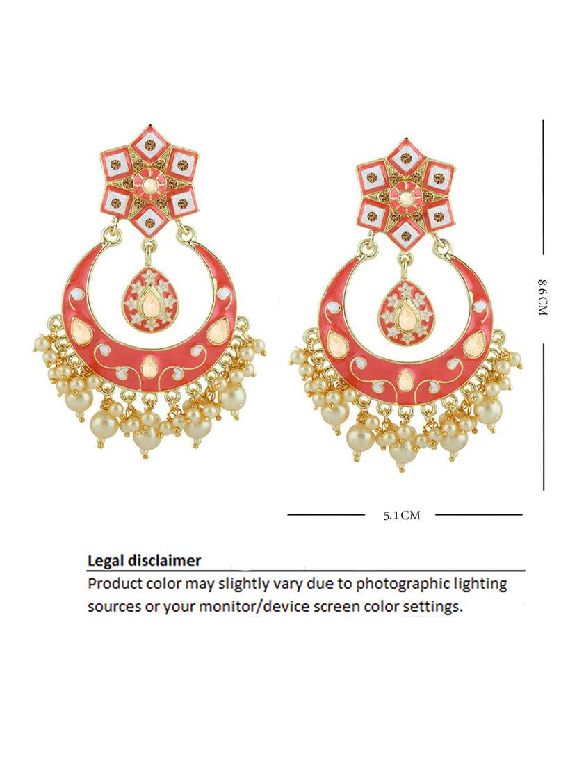 gold plated earring - 18567155 -  Standard Image - 1