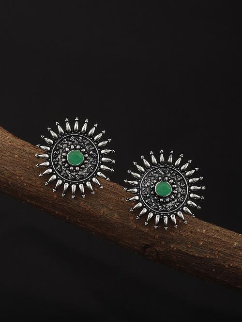 silver plated earring - 18567183 - Standard Image - 0