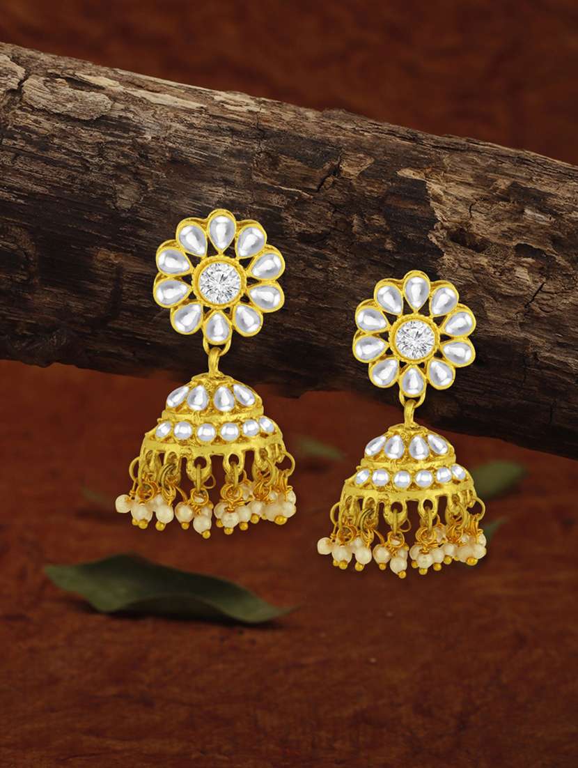 gold metal jhumka earring