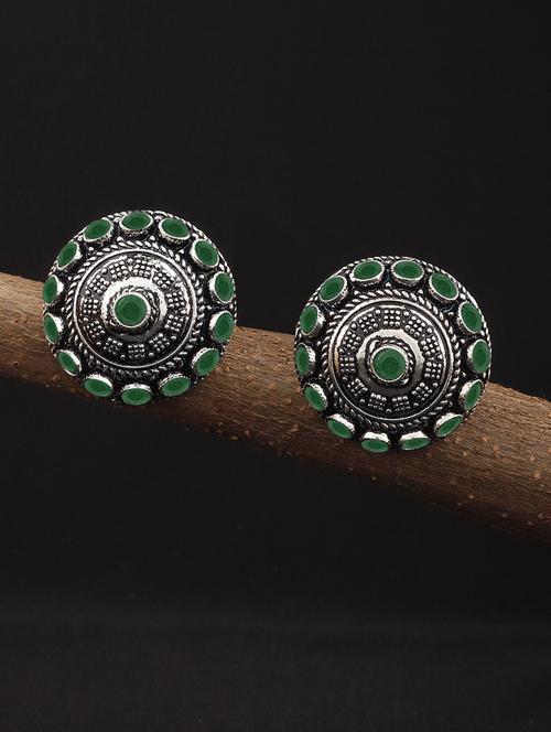 black metal studs earring - 18567355 -  Standard Image - 0