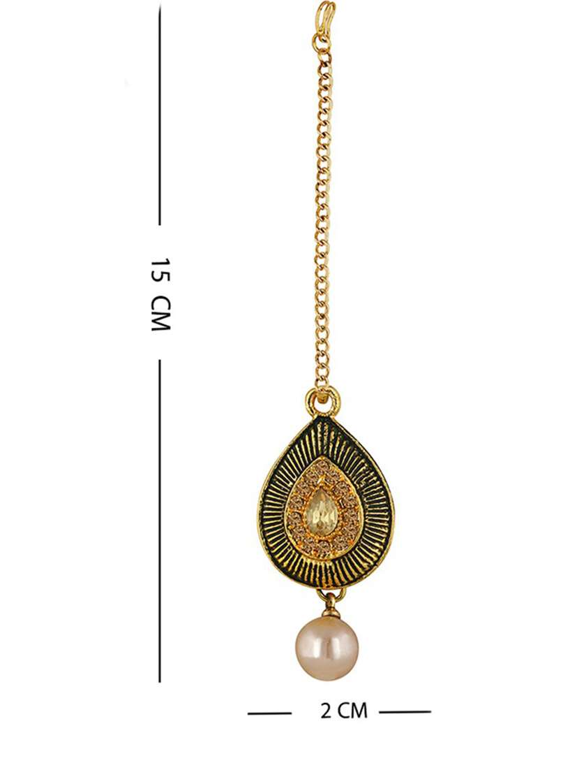 gold metal set - 18567495 -  Standard Image - 4