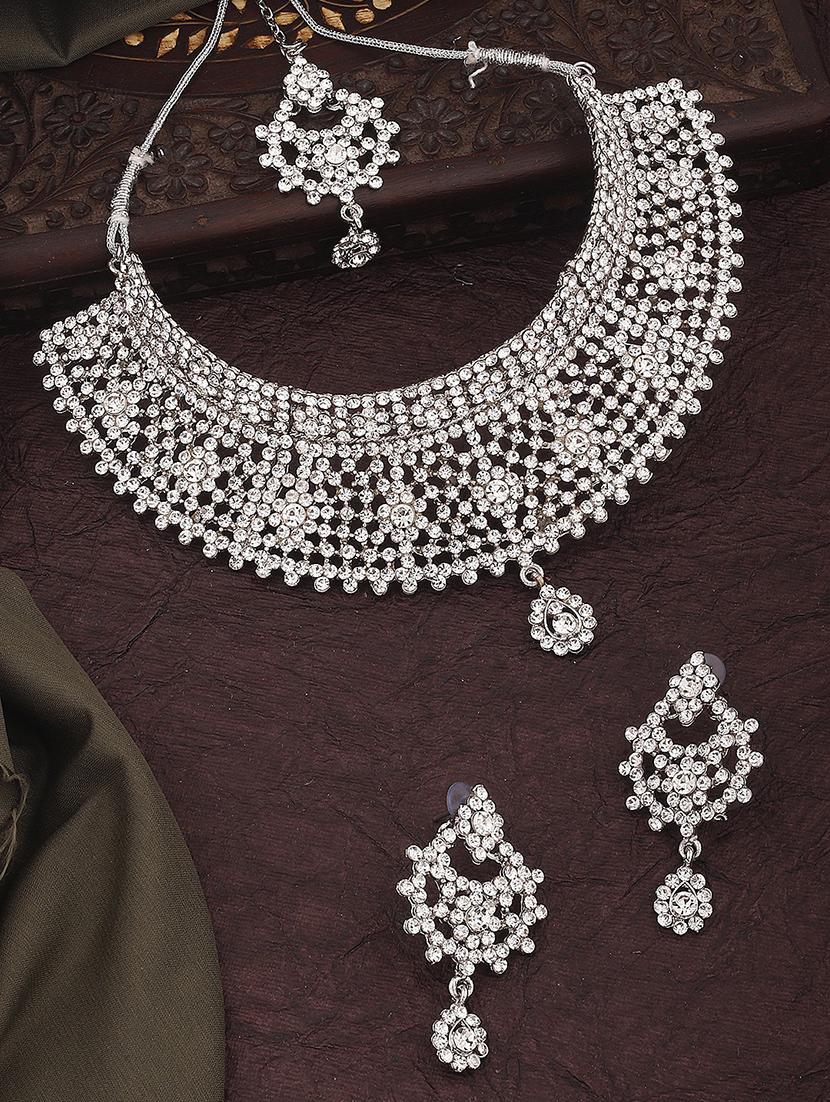 silver metal set - 18567556 -  Zoom Image - 0