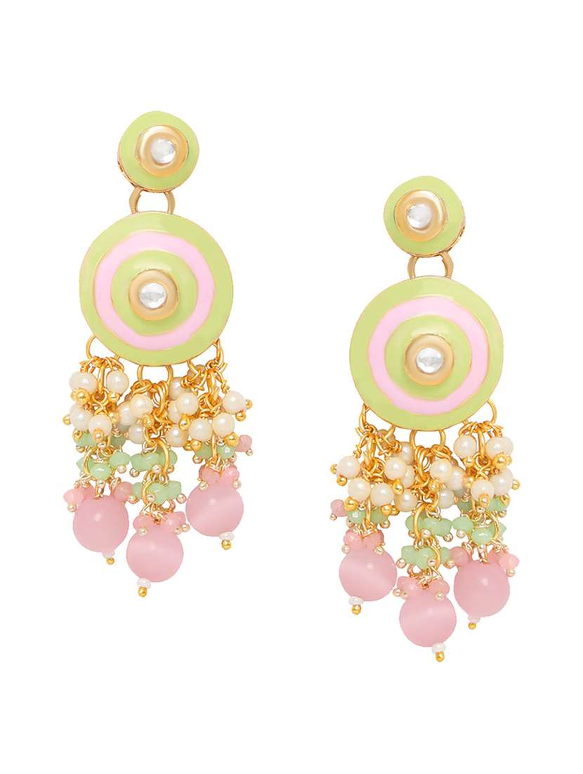 multi colored metal set - 18567561 -  Standard Image - 1