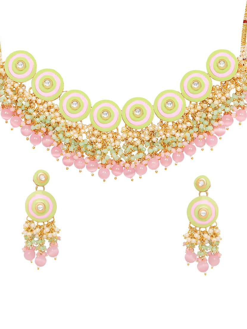 multi colored metal set - 18567561 -  Standard Image - 4