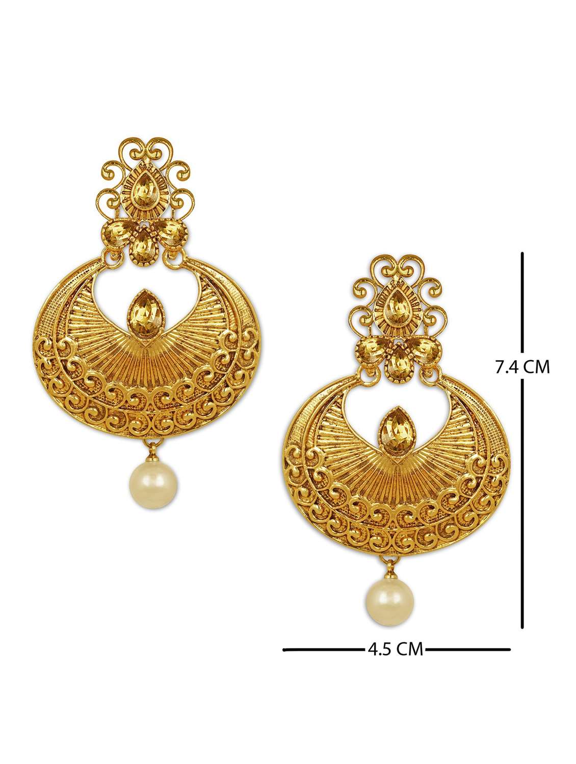 gold plated 1 maangtikka, 2 earring set - 18567635 - Standard Image - 4