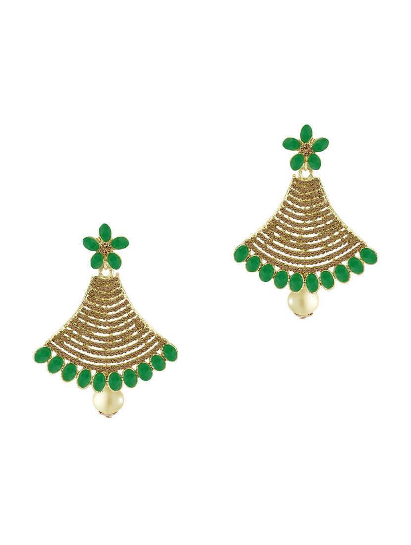 gold plated 1 maangtikka, 2 earring set - 18567643 - Standard Image - 1