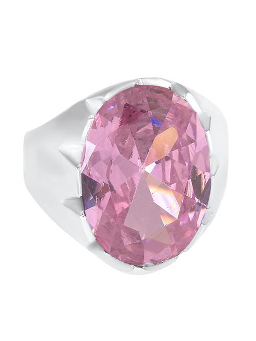 white brass finger  ring - 18573283 -  Standard Image - 0