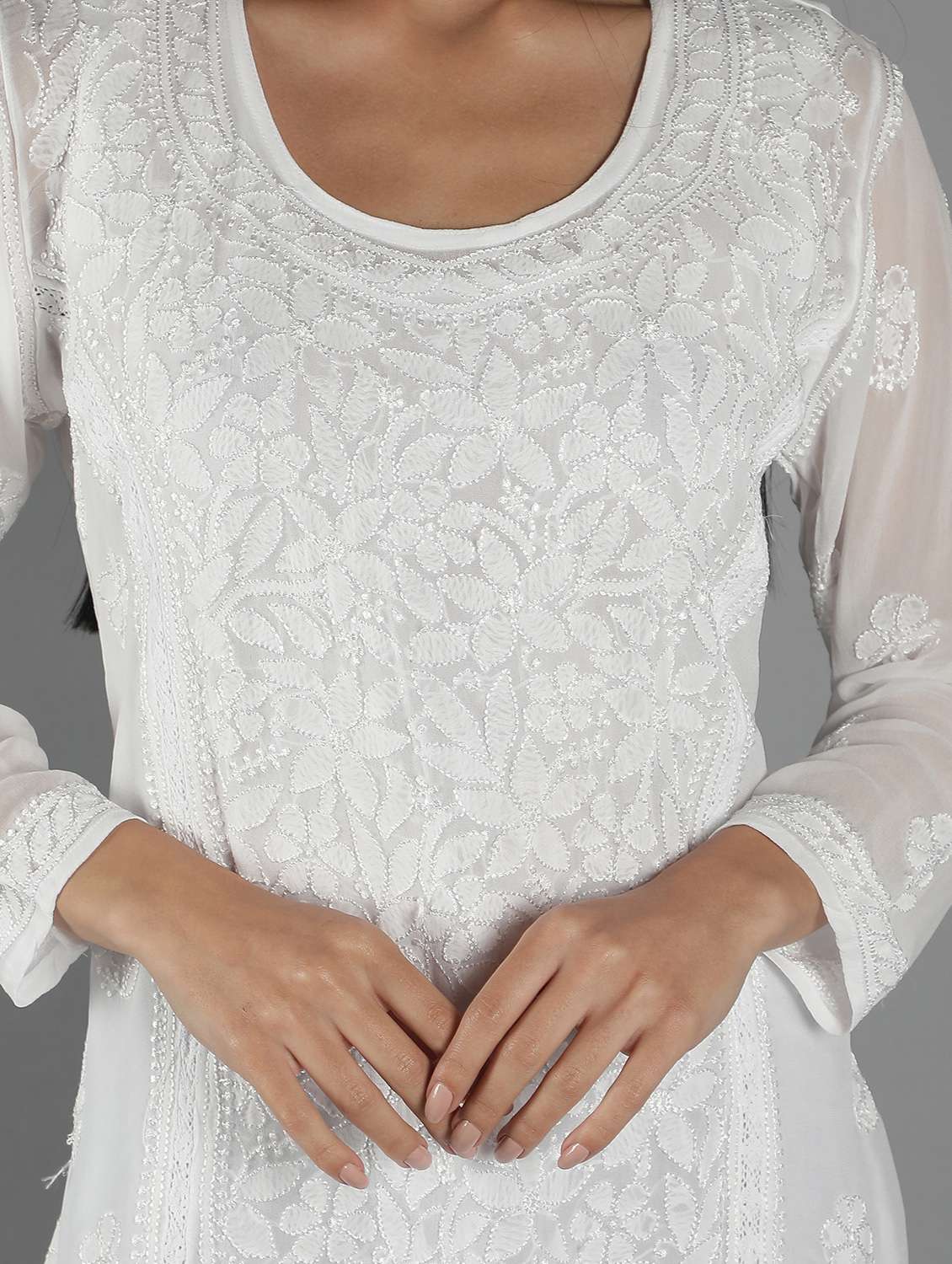 round neck chikankari embroidered short kurti - 18573352 -  Standard Image - 4