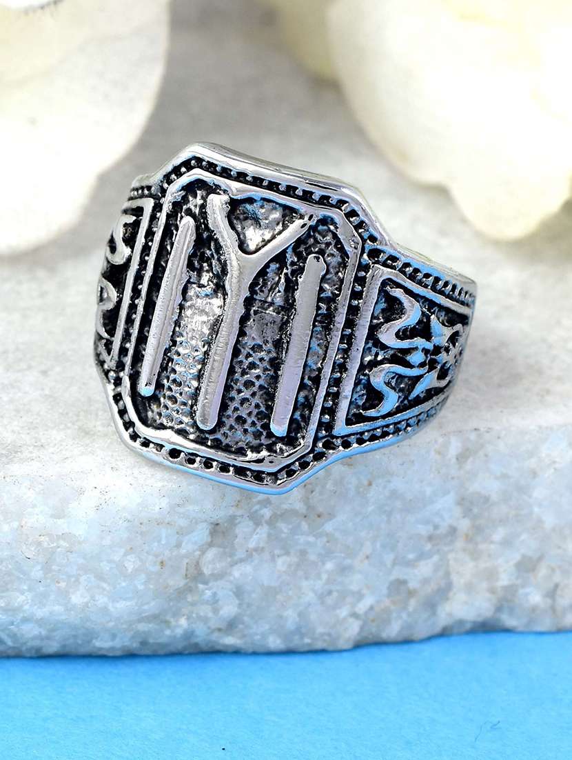 silver brass finger ring - 18573969 - Zoom Image - 0