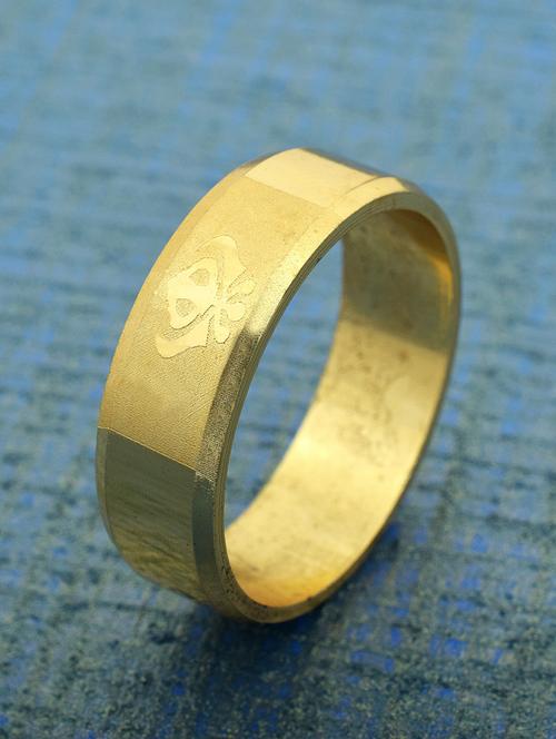 gold brass finger ring - 18573998 - Standard Image - 0