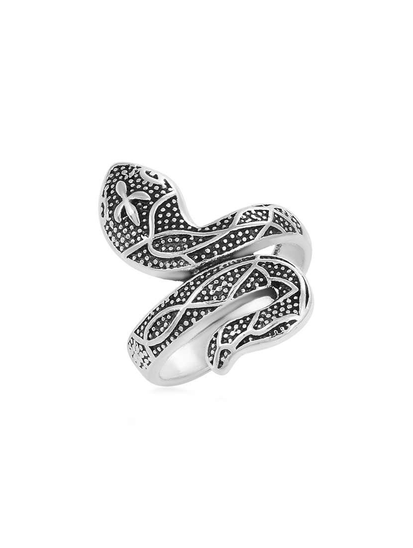 silver plated finger ring - 18574019 -  Standard Image - 1