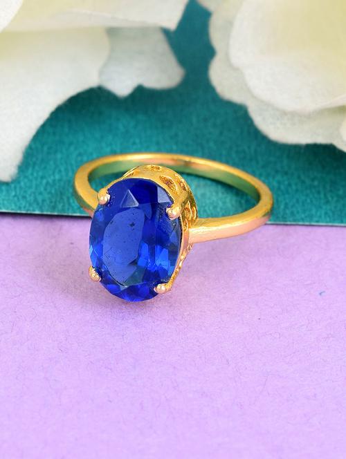 gold plated finger ring - 18574039 -  Standard Image - 0