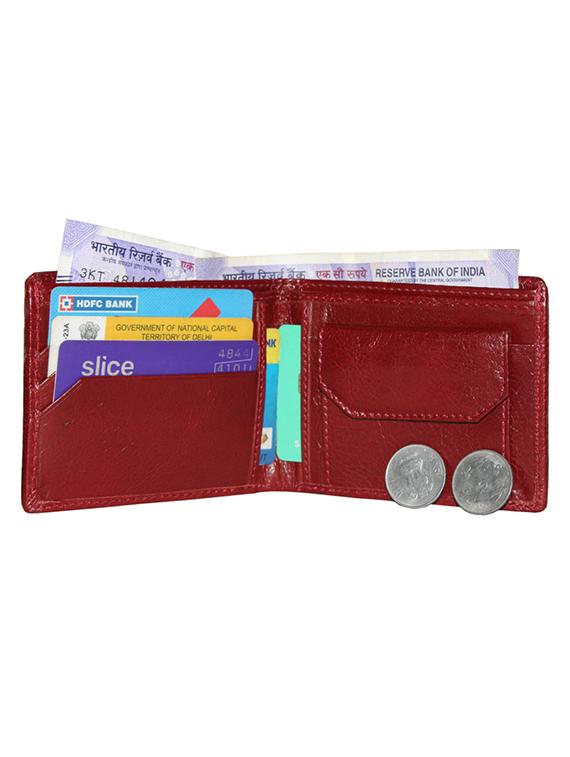 brown leather wallet - 18578640 - Standard Image - 4
