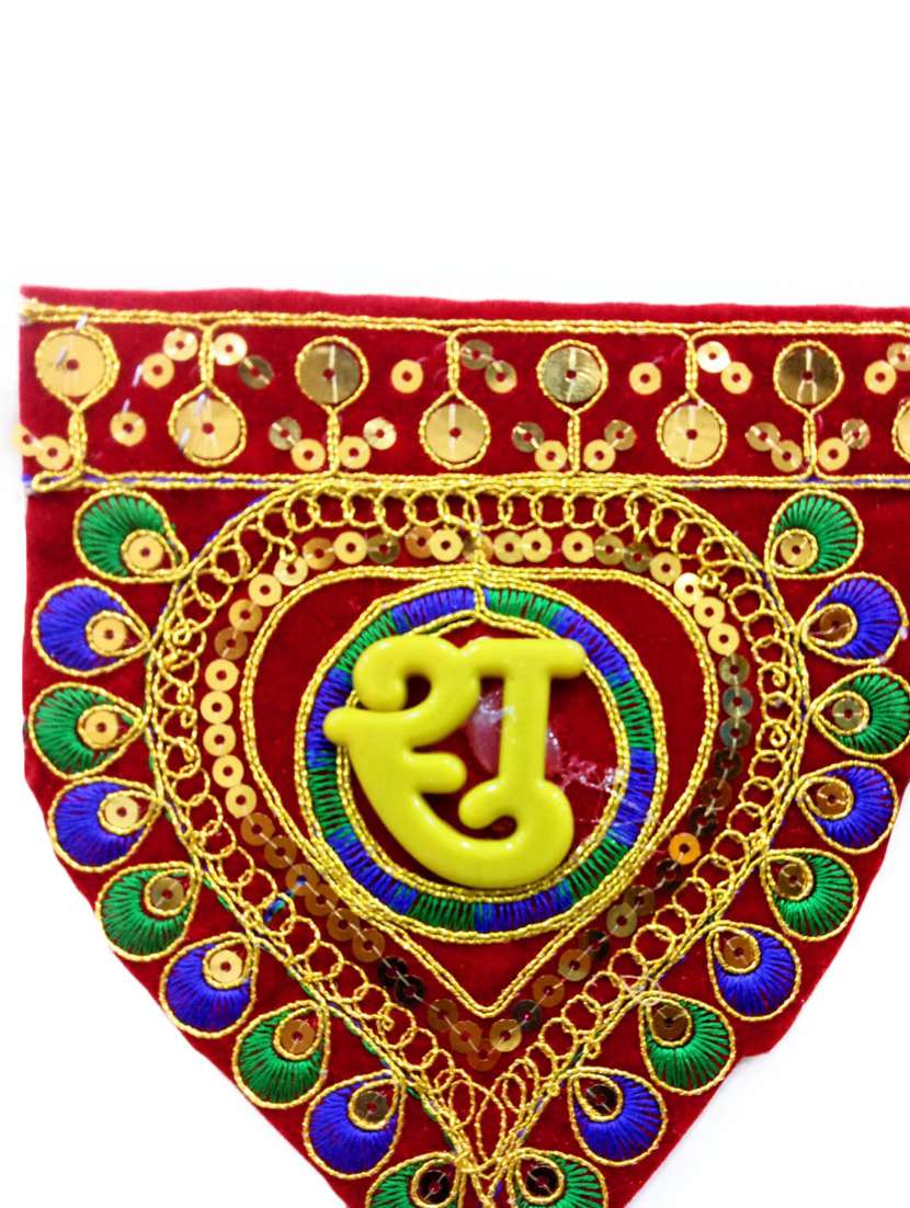 shubh deepawali toran hanging for diwali decoration - 18582209 -  Standard Image - 1