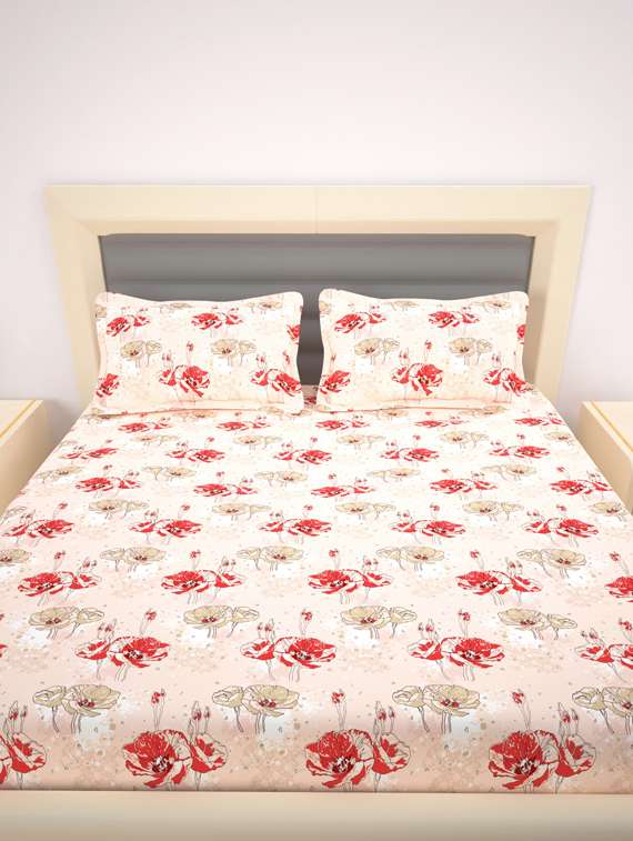 bed sheet - 18592492 -  Standard Image - 1