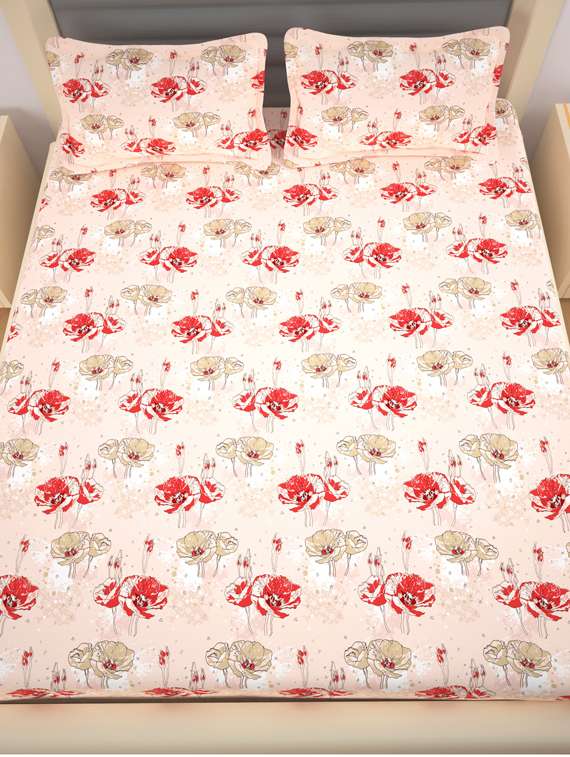 bed sheet - 18592492 -  Standard Image - 4