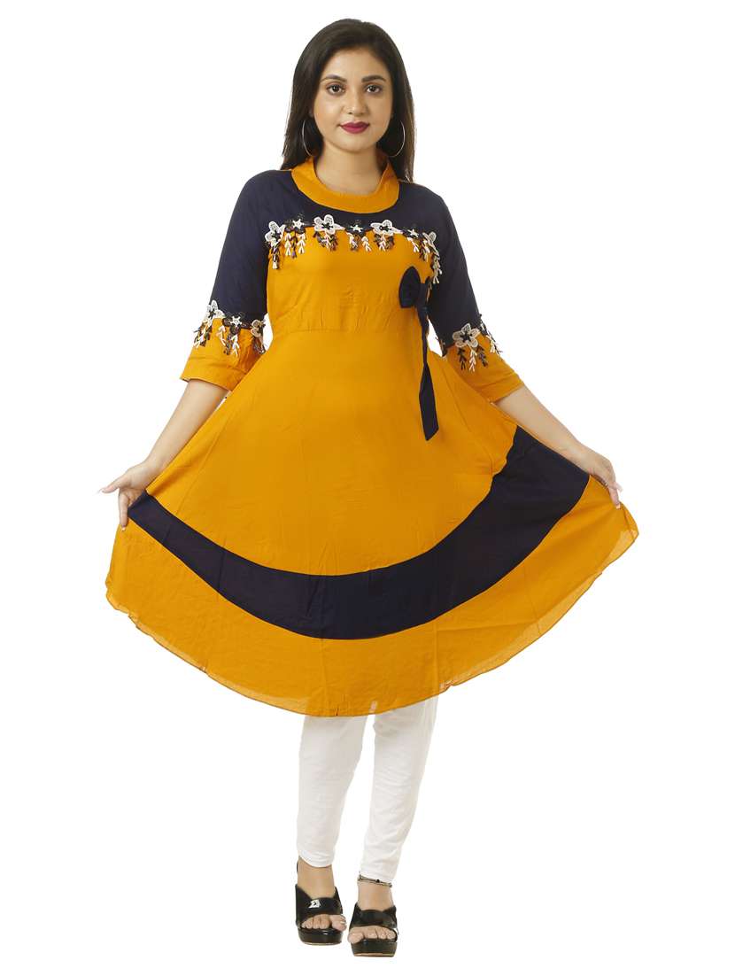 women's flared kurta
