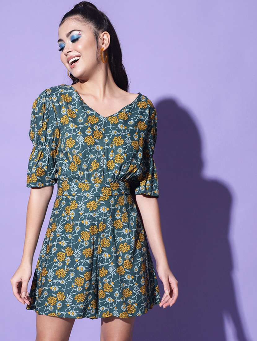 puff sleeved printed romper