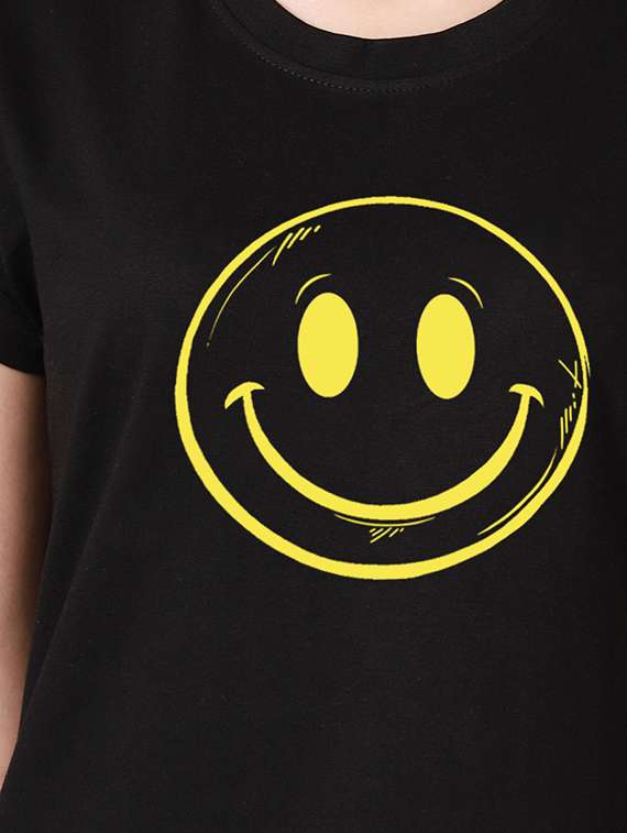 round neck graphic t-shirt - 18601977 - Standard Image - 4