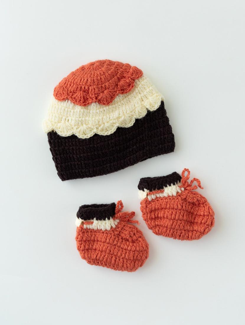 boys self design hat and shoes combo set  - 18602361 -  Standard Image - 1