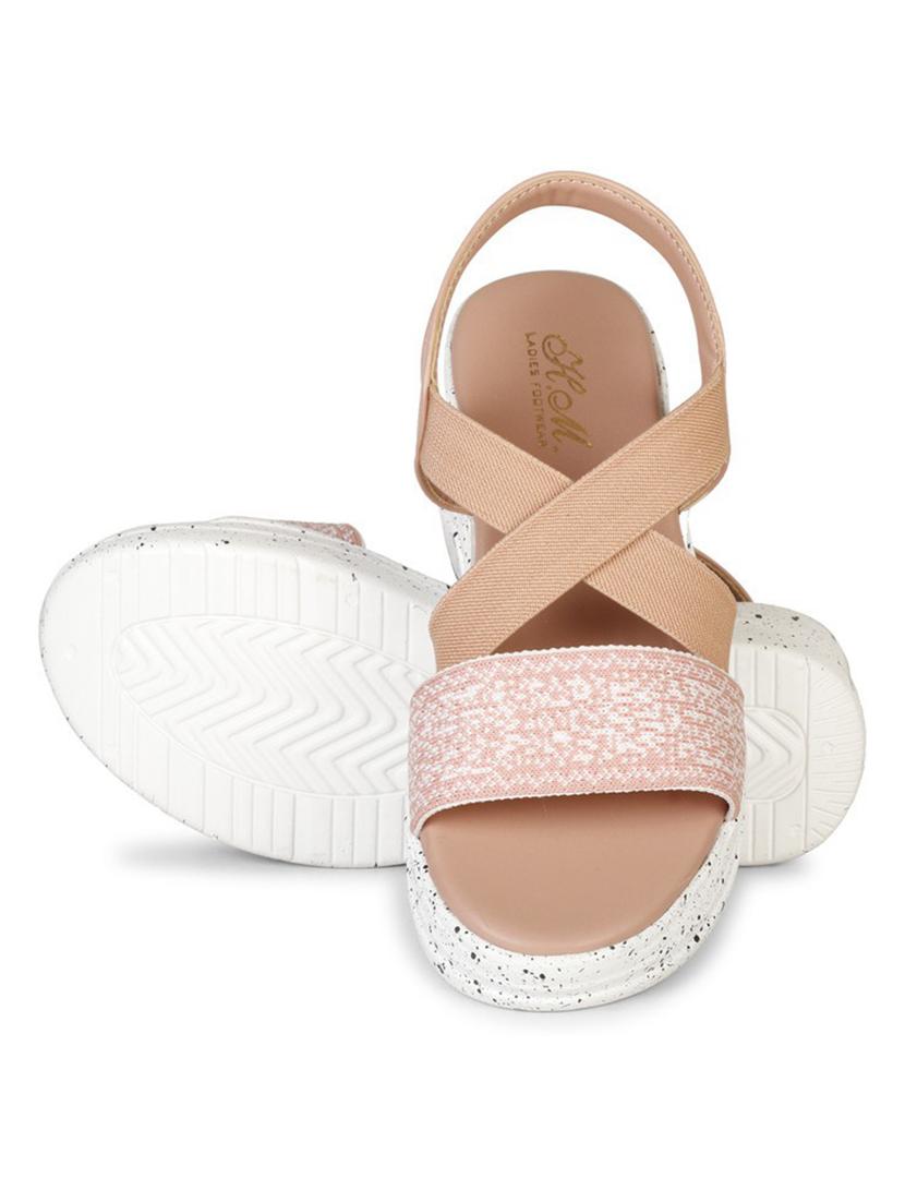 women nude back strap wedge - 18606144 -  Standard Image - 1