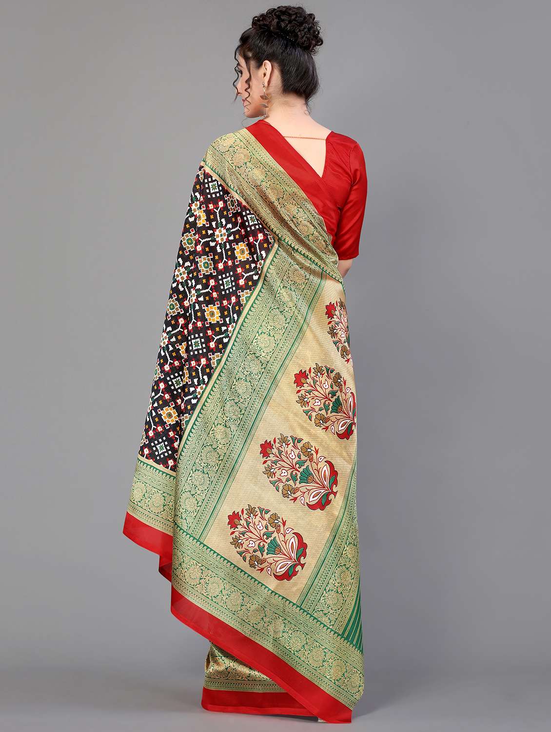 printed patola saree with blouse - 18627117 - Standard Image - 1