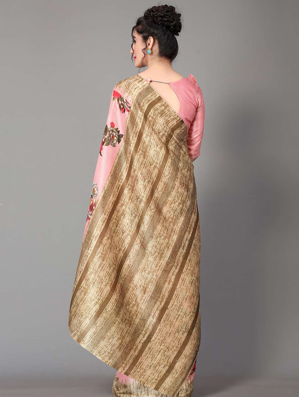 women's floral coral colored saree with blouse - 18627234 -  Standard Image - 1