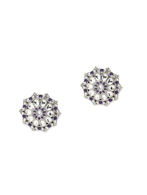 silver plated stud earring - 18633150 -  Standard Image - 0