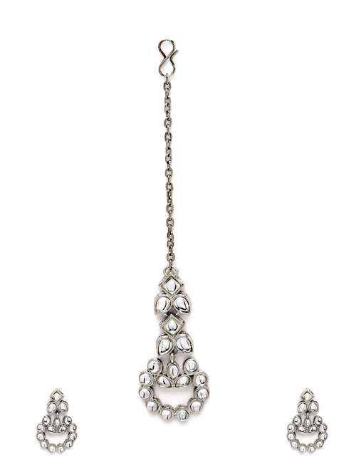 silver metal earring - 18633160 -  Standard Image - 0