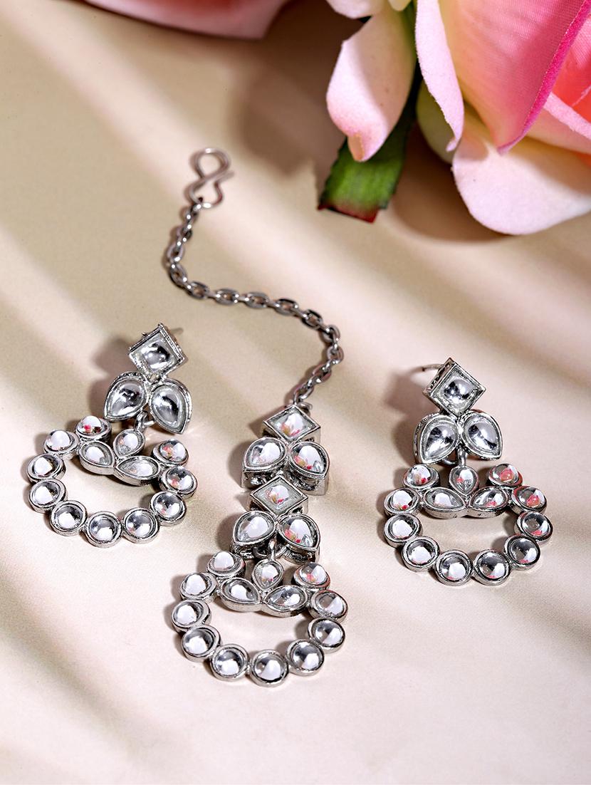 silver metal earring - 18633160 - Standard Image - 1